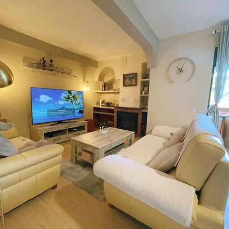 Apartamento De Lujo Vergel Suite Сан-Мартин-де-Вальдейглесьяс Экстерьер фото