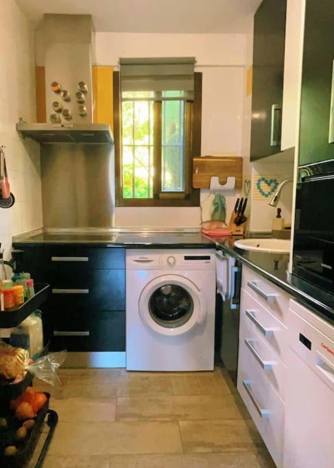 Apartamento De Lujo Vergel Suite Сан-Мартин-де-Вальдейглесьяс Экстерьер фото