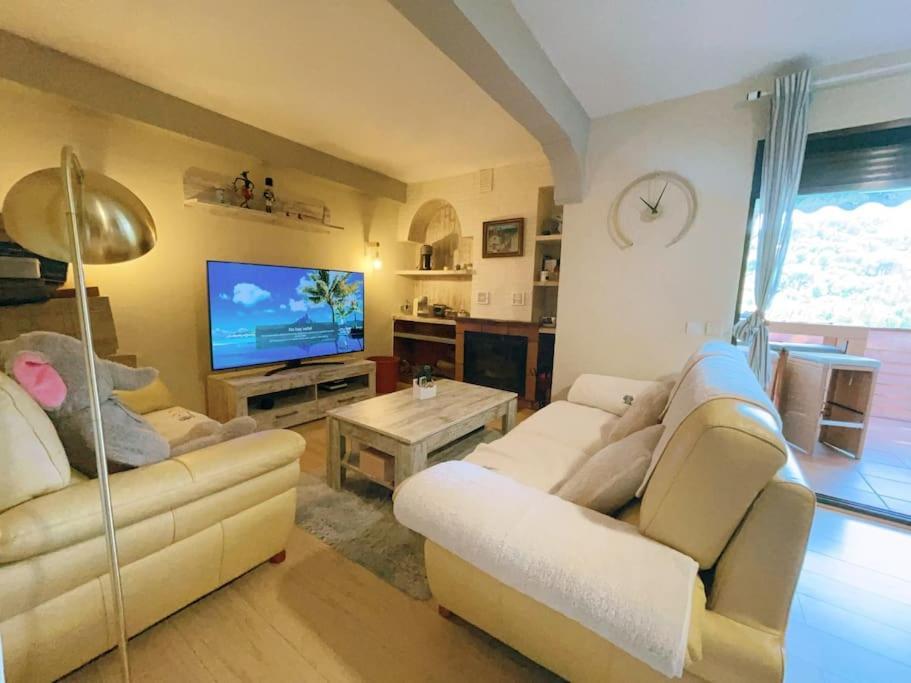 Apartamento De Lujo Vergel Suite Сан-Мартин-де-Вальдейглесьяс Экстерьер фото